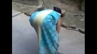 hot Aunty